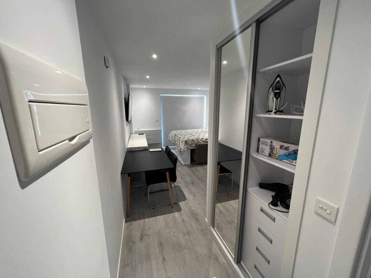 Modern Studio Apartment In Gibraltar - The Hub المظهر الخارجي الصورة